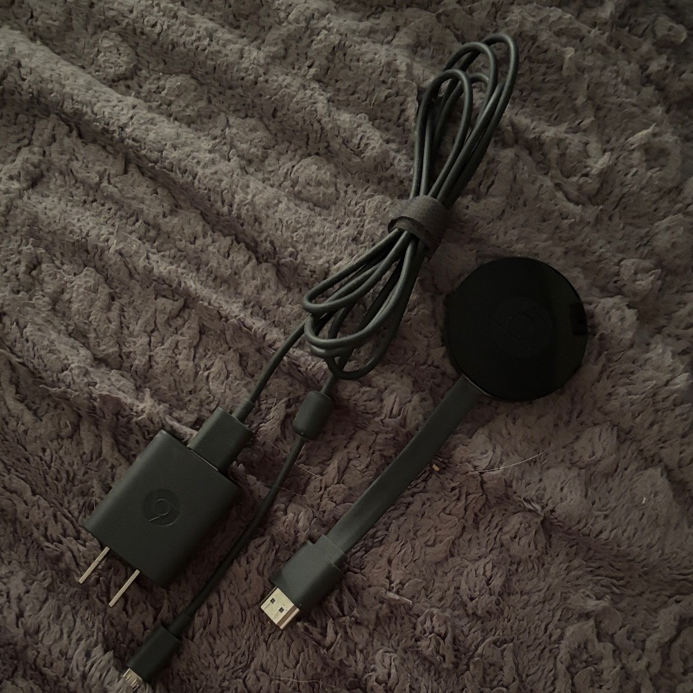 google Chromecast HDMI Streaming Dongle in Black with Power Adapter